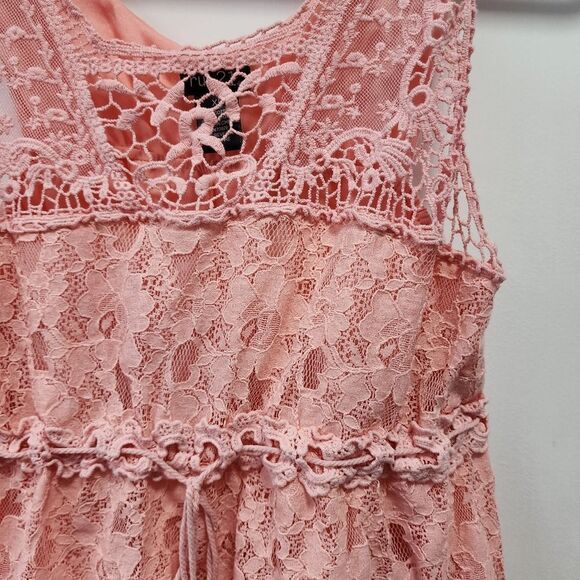 Rue21 salmon pink lace track blouse - Picture 2 of 4